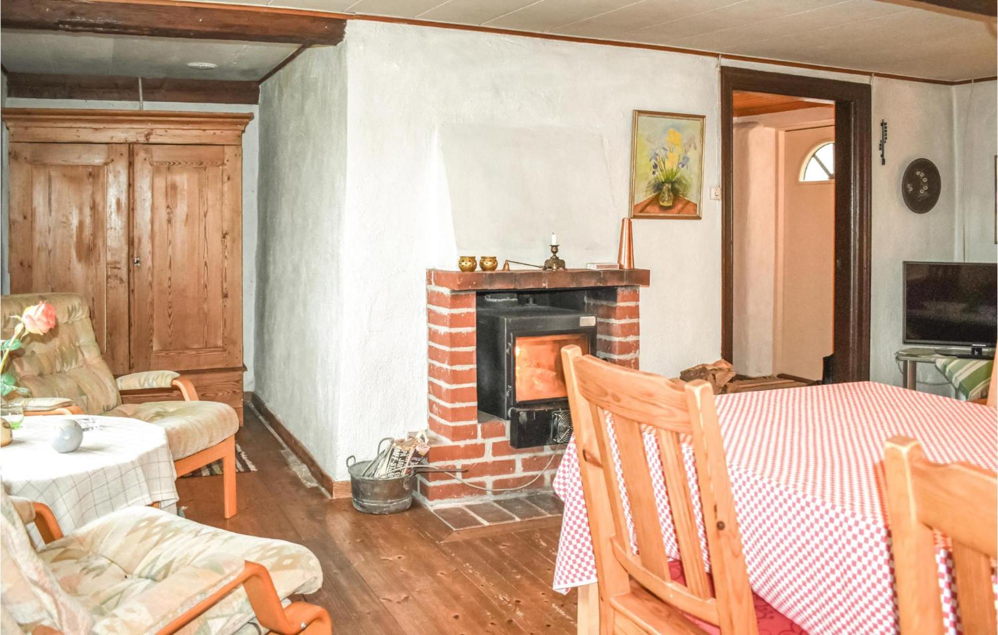 1 Bedroom Cozy Home In Simrishamn Gladsax Exterior photo